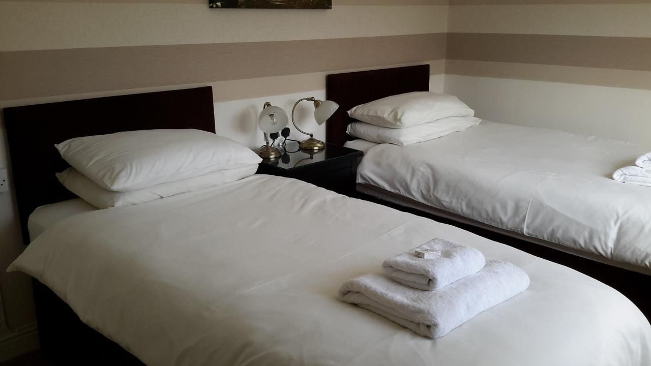 Bed and Breakfast The School House Warrington  Esterno foto