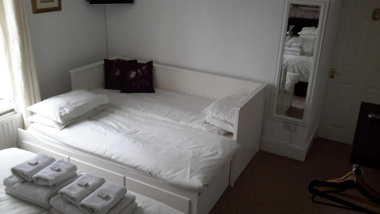 Bed and Breakfast The School House Warrington  Esterno foto